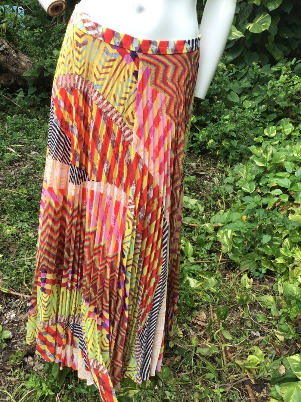 Vintage Alexis silk maxi skirt with silk underskirt - Picture 5 of 8